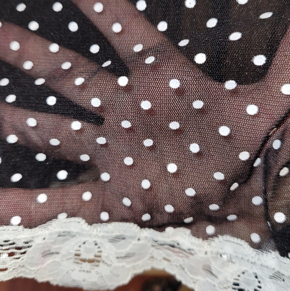 🆕️ Black White Red Sheer Lacy Polkadot Chemise Nightie Adj Straps Ladies Small - Picture 3 of 8